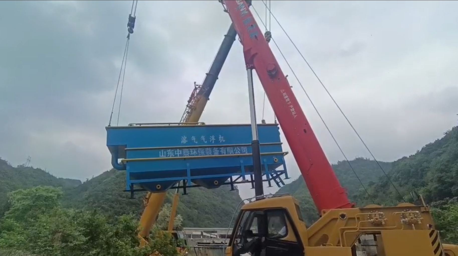 氣浮機，高效氣浮機，溶氣氣浮機，氣浮機安裝現場(chǎng)